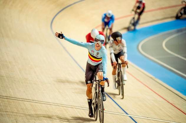 241019 Lindsay de Vylder of Belgium celebrates after Mens Omnium Points Race 4 4 during day 4 of the 2024 UCI Tissot Track Cycling World Championships on October 19, 2024 in Ballerup Photo Christian Örnberg BILDBYRAN COP 166 CO0481 cykling cycling sykling cykel vm cykel2024 uci tissot track cycling world championships wc 2024 uci tissot track cycling world championships 4 bbeng grappa33 jubel  Copyright: CHRISTIANxÖRNBERG BB241019CO120