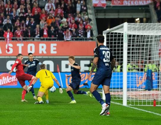 Soccer 2 Bundesliga Season 2024 25 1 FC Kaiserslautern 19 10 2024 Fritz Walter Stadion 1 FC Kaiserslautern fck SC Paderborn scp 3 0 Luca SIRCH 1 FC Kaiserslautern , left, scores the 2 0 1 FC Kaiserslautern