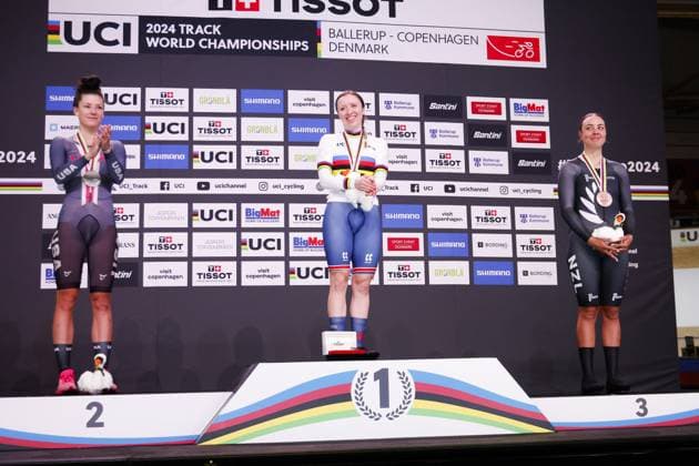 CICLISMO - Ciclismo su Pista - Tissot 2024 Track World Championships Tissot Track cycling, Rad, Radsport, Bahnrad, Bahn World Championship, WM, Weltmeisterschaft - Ballerup, Copenaghen, Womenâ??s Individual Pursuit, Morris Anna, Great Britain - Dygert Chloe, Usa - Botha Bryony, New Zealand during Tissot 2024 Track World Championships, Track cycling race in Copenhagen, Denmark, October 19 2024 Copenhagen Denmark Copyright: xIPAxSport ABACAx