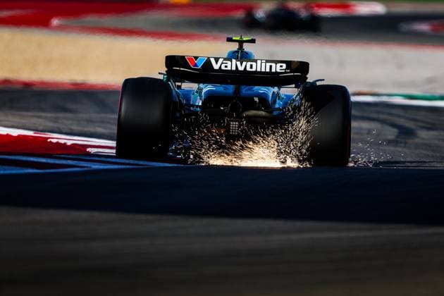 14 ALONSO Fernando (spa), Aston Martin F1 Team AMR24, action during the Formula 1 Pirelli United States Grand Prix 2024, 19th round of the 2024 Formula One World Championship, WM, Weltmeisterschaft from October 18 to 20, 2024 on the Circuit of the Americas, in Austin, United States of America - F1 - US GRAND PRIX 2024 DPPI Panoramic  241020_R19_USA_DP_AV3_6871
