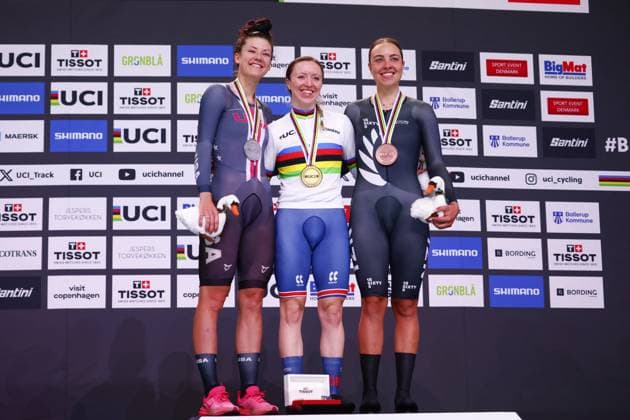 CICLISMO - Ciclismo su Pista - Tissot 2024 Track World Championships Tissot Track cycling, Rad, Radsport, Bahnrad, Bahn World Championship, WM, Weltmeisterschaft - Ballerup, Copenaghen, Womenâ??s Individual Pursuit, Morris Anna, Great Britain - Dygert Chloe, Usa - Botha Bryony, New Zealand during Tissot 2024 Track World Championships, Track cycling race in Copenhagen, Denmark, October 19 2024 Copenhagen Denmark Copyright: xIPAxSport ABACAx