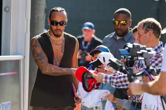 October 19, 2024, Austin, Texas, USA: Lewis Hamilton (GBR) - Mercedes-AMG PETRONAS F1 Team - Mercedes W15 - Mercedes E Performance during the Sprint Race of Formula 1 Pirelli United States Grand Prix 2024, scheduled to take place at Circuit of Americas in Austin, TX (USA) Sept 18-20, 2024 Austin USA - ZUMAm217 20241019_zsp_m217_159 Copyright: xAlessioxDexMarcox
