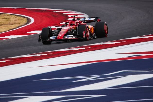 16 LECLERC Charles (mco), Scuderia Ferrari SF-24, action during the Formula 1 Pirelli United States Grand Prix 2024, 19th round of the 2024 Formula One World Championship, WM, Weltmeisterschaft from October 18 to 20, 2024 on the Circuit of the Americas, in Austin, United States of America - F1 - US GRAND PRIX 2024 DPPI Panoramic  241020_R19_USA_DP_EA011581
