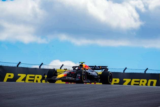 October 19, 2024, Austin, Texas, USA: Sergio Perez (MEX) - Oracle Red Bull Racing - Red Bull RB20 - Honda RBPT during Sprint Race of the Formula 1 Pirelli United States Grand Prix 2024, scheduled to take place at Circuit of Americas in Austin, TX (USA) Sept 18-20, 2024 Austin USA - ZUMAm217 20241019_zsp_m217_088 Copyright: xAlessioxDexMarcox