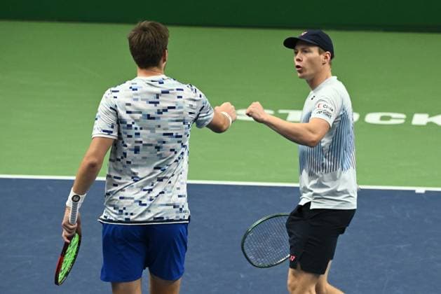 STOCKHOLM, SWEDEN 20241020 Henry Patten of Great Britain and Harri Heliovaara of Finland in action during the final BNP Paribas Nordic Open ATP tennis doubles match against Petr Nouza and Patrik Rikl of Czech Republic at the Royal Tennis Hall, in Stockholm, Sweden, on Oct 20, 2024 STOCKHOLM SWEDEN x10090x  Copyright: xClaudioxBresciani TTx SWEDEN TENNIS NORDIC OPEN