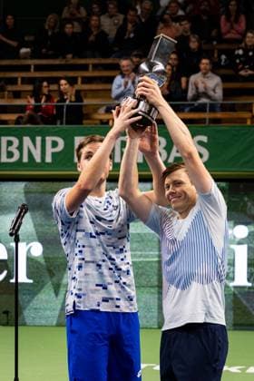 241020 Winner™s Henry Patten of the United Kingdom and Harri Heliövaara of Finland lift the trophy after the Men™s Doubles final on day 9 of the ATP 250 Nordic Open on October 20, 2024 in Stockholm Photo Michael Campanella BILDBYRAN COP 313 MC0109 tennis atp 250 nordic open day 9 finals bbeng  Copyright: MICHAELxCAMPANELLA BB241020MC040