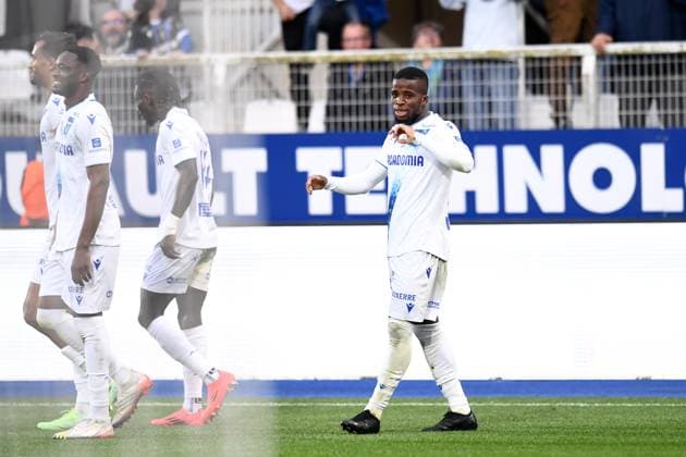 AJ Auxerre v Stade de Reims - Ligue 1 McDonald s 2024 2025 25 Hamed Junior TRAORE (aja) during the Ligue 1 McDonald s match between Auxerre and Reims at Stade de L Abbe-Deschamps on October 20, 2024 in Auxerre, France. Auxerre France  Copyright: xFEPx 776225387