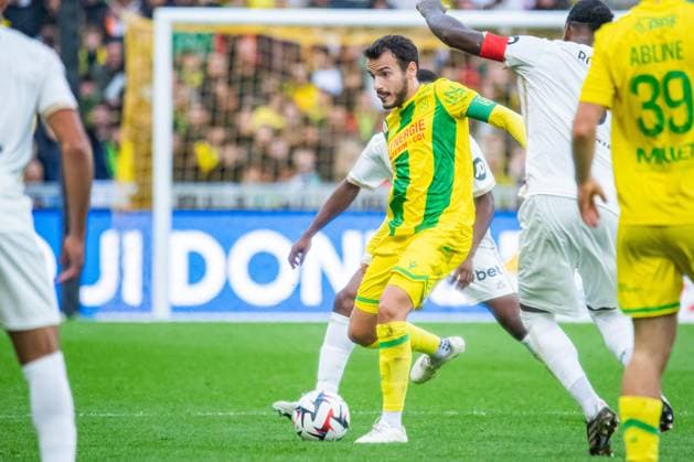 Pedro Chirivella (FC NANTES) FOOTBALL : FC Nantes vs OGC Nice - Ligue 1 - Journée 8 - 20 10 2024 BaptisteAutissier Panoramic 