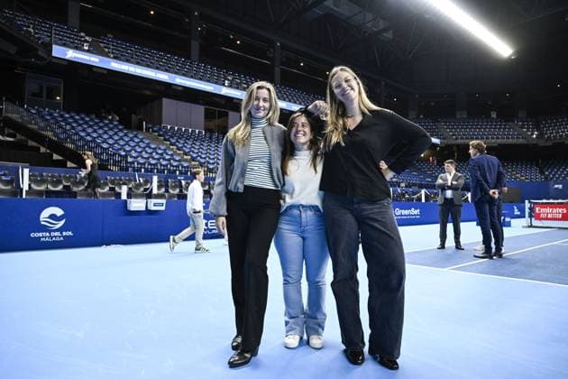 People of the organization pictured at a tennis match in the finals of the singles competition at the ATP, Tennis Herren European Open Tennis tournament in Antwerp, Sunday 20 October 2024. TOM GOYVAERTS TomxGoyvaerts  x103117254x