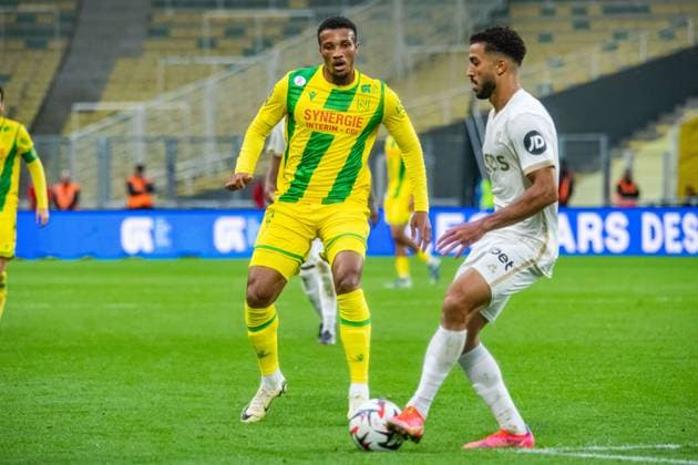 Jean Philippe Gbamin (FC NANTES) FOOTBALL : FC Nantes vs OGC Nice - Ligue 1 - Journée 8 - 20 10 2024 BaptisteAutissier Panoramic 