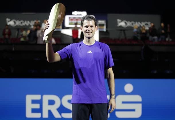 TENNIS - ATP, Tennis Herren Erste Bank Open, Super Sunday VIENNA,AUSTRIA,20.OCT.24 - TENNIS - ATP World Tour, Erste Bank Open, Super Sunday, Farewell Party Dominic Thiem. Image shows Dominic Thiem (AUT). Keywords: trophy.  GEPAxpictures xWalterxLuger