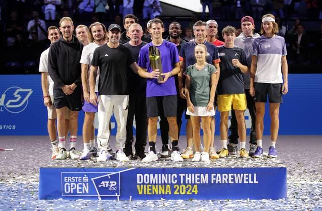TENNIS - ATP, Tennis Herren Erste Bank Open, Super Sunday VIENNA,AUSTRIA,20.OCT.24 - TENNIS - ATP World Tour, Erste Bank Open, Super Sunday, Farewell Party Dominic Thiem. Image shows Dominic Thiem (AUT) and his companions. Keywords: trophy.  GEPAxpictures xWalterxLuger