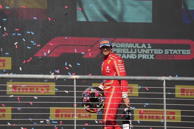 20 10 2024, Circuit of The Americas, Austin, FORMULA 1 PIRELLI UNITED STATES GRAND PRIX 2024 ,in picture 2nd place for Carlos Sainz Jr ESP , Scuderia Ferrari HP Photo by Hasan Bratic DeFodi Images not used in POL SRB CRO FRA GBR NED ITA USA Defodi 506 20241020 hbr 3003 Defodi-506 not used in POL SRB CRO FRA GBR NED ITA USA