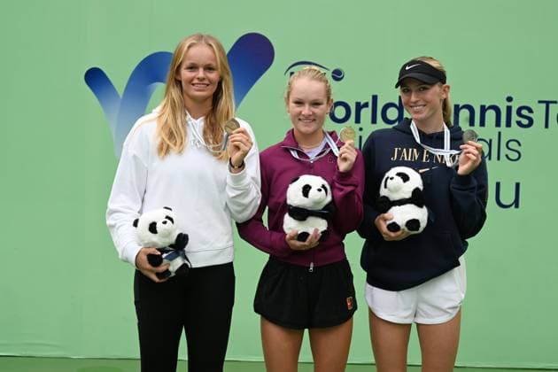 2024 ITF World Tennis Tour Junior Finals Chengdu , China Girls from left ,Jeline Vandromme BEL Bronze , Emerson Jones AUS Gold, Laura Samson CZE Silver