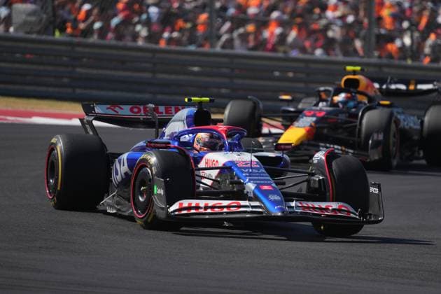 FORMULA 1 PIRELLI UNITED STATES GRAND PRIX 2024 20 10 2024, Circuit of The Americas, Austin, FORMULA 1 PIRELLI UNITED STATES GRAND PRIX 2024 ,pictured Yuki Tsunoda JPN , Visa Cash App RB Formula One Team, Sergio Perez MEX , Oracle Red Bull Racing nordphotoxGmbHx xBratic nph00250