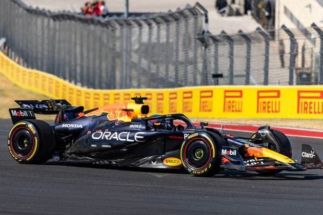 Formula One 2024: Formula 1 Pirelli United.States Grand Prix Oct 20 Oct 20, 2024. Max Verstappen 1 of the Oracle Red Bull Racing Team in action at the Formula 1 Pirelli United States Grand Prix, Circuit of the Americas in Austin, Texas. Charles Leclerc 16 takes the checkered flag as his teammate Carlos Sainz 55 comes in second and Max Verstappen 1 comes in third. Robert Backman CSM (Credit Image: Robert Backman Cal Media) Austin Texas USA EDITORIAL USE ONLY Copyright: xx ZUMA-20241020_zma_c04_088.jpg RobertxBackmanx csmphotothree308619