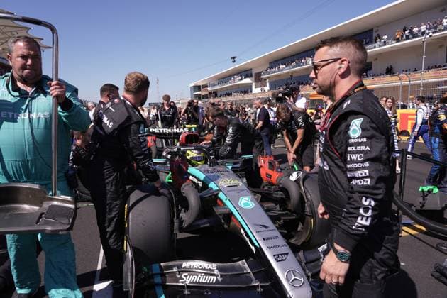 20 10 2024, Circuit of The Americas, Austin, FORMULA 1 PIRELLI UNITED STATES GRAND PRIX 2024 ,in the picture Lewis Hamilton GBR , Mercedes AMG Petronas Formula One Team Photo by Hasan Bratic DeFodi Images not used in POL SRB CRO FRA GBR NED ITA USA Defodi 506 20241020 hbr 3321 Defodi-506 not used in POL SRB CRO FRA GBR NED ITA USA