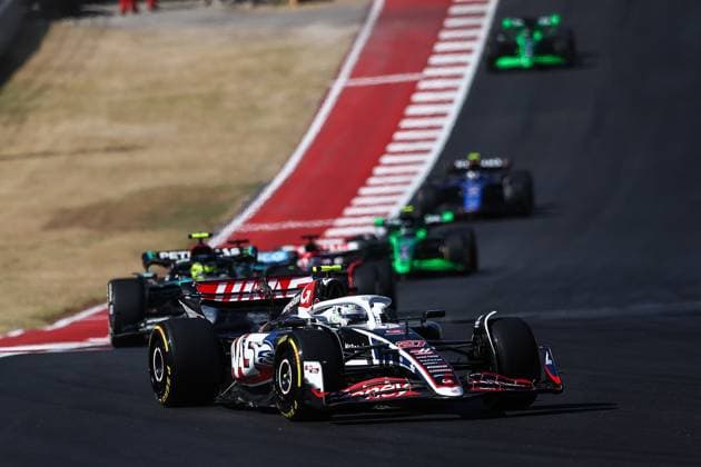27 HULKENBERG Nico (ger), Haas F1 Team VF-24 Ferrari, action during the Formula 1 Pirelli United States Grand Prix 2024, 19th round of the 2024 Formula One World Championship, WM, Weltmeisterschaft from October 18 to 20, 2024 on the Circuit of the Americas, in Austin, United States of America - F1 - US GRAND PRIX 2024 DPPI Panoramic  241020_R19_USA_DP_EA020728