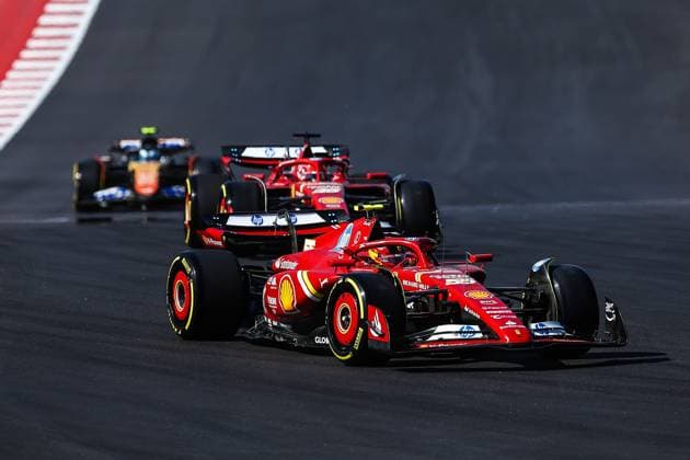 55 SAINZ Carlos (spa), Scuderia Ferrari SF-24, action during the Formula 1 Pirelli United States Grand Prix 2024, 19th round of the 2024 Formula One World Championship, WM, Weltmeisterschaft from October 18 to 20, 2024 on the Circuit of the Americas, in Austin, United States of America - F1 - US GRAND PRIX 2024 DPPI Panoramic  241020_R19_USA_DP_EA020268