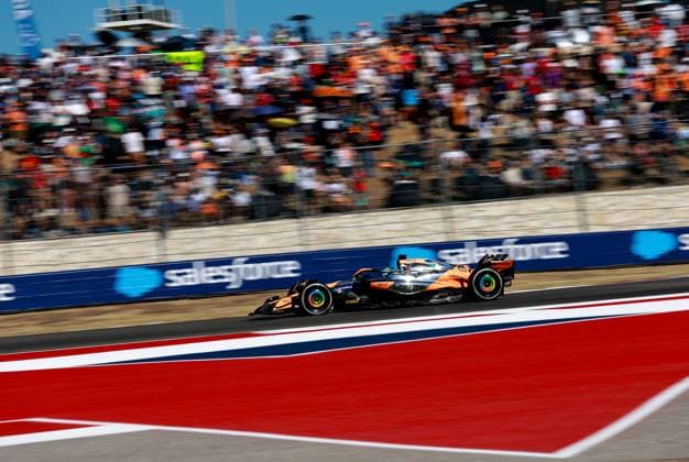 81 PIASTRI Oscar (aus), McLaren F1 Team MCL38, action during the Formula 1 Pirelli United States Grand Prix 2024, 19th round of the 2024 Formula One World Championship, WM, Weltmeisterschaft from October 18 to 20, 2024 on the Circuit of the Americas, in Austin, United States of America - F1 - US GRAND PRIX 2024 DPPI Panoramic  241020_R19_USA_DP_JK872