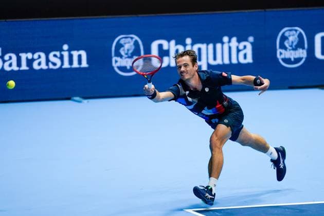 21 10 2024, Basel, St Jakobshalle, ATP Swiss Indoors Basel, Wesley Koolhof NED in action during the double match Basel St Jakobshalle Basel Switzerland Copyright: xJustPictures.ch DanielaxPorcellix jp-en-DaPo-20241021-_DP15933
