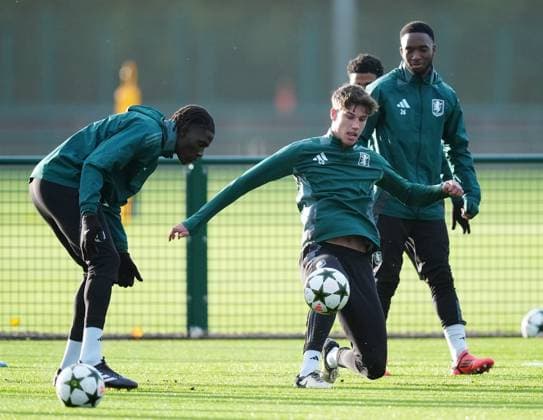 Football, CL, Aston Villa, Training