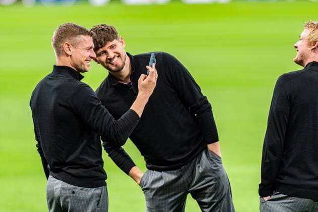 Football, CL, Borussia Dortmund, pitch inspection