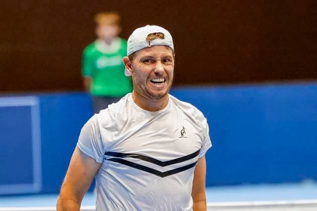James Duckworth AUS , Tennis, Swiss Indoors ATP World Tour 500 , 1 16 Finals Singles, 2024, James Duckworth AUS vs Giovanni Mpetshi Perricard FRA , 21 10 2024, St Jakobshalle, Basel, Switzerland Basel St Jakobshalle BS Switzerland Copyright: xGrantxHubbsx