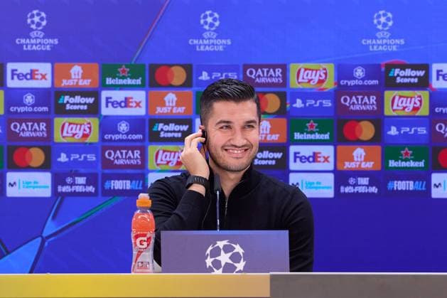 Borussia Dortmund pitch walking and press conference, PK, Pressekonferenz in Madrid - 21 Oct 2024 Nuri Sahin, the head coach of Borussia Dortmund, attends a press conference on the eve of the 2024 2025 UEFA Champions League week 3 football match between Real Madrid CF and Borussia Dortmund at Santiago Bernabeu stadium. Madrid Spain Copyright: xFedericoxTitonex xSOPAxImagesx FTITONE_0025