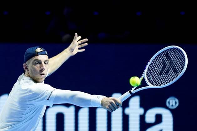 22 10 2024, Basel, St Jakobshalle, ATP Swiss Indoors Basel, Tallon Griekspoor NED in action during the 1 16 Round match Basel St Jakobshalle Basel Switzerland Copyright: xJustPictures.ch DanielaxPorcellix jp-en-DaPo-20241022-_DP16953