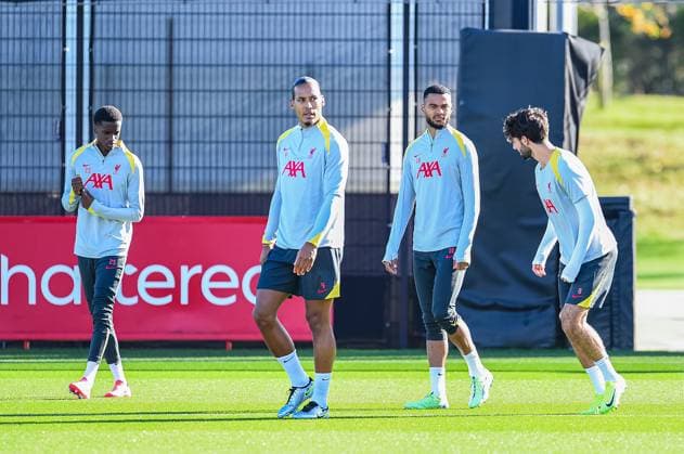 Football - UEFA Champions League - League Phase - RB Leipzig v Liverpool FC - MD-1 LIVERPOOL, ENGLAND - Monday, October 21, 2024: Liverpool s (L-R) Trey Nyoni, Virgil van Dijk, Cody Gakpo and Dominik Szoboszlai during a training session at the AXA Training Centre ahead of the UEFA Champions League match between RB Leipzig and Liverpool FC. (Photo by David Rawcliffe Propaganda) LIVERPOOL AXA Training Centre MERSEYSIDE ENGLAND  Copyright: xDavidxRawcliffex P2024-10-22-Leipzig_Liverpool_MD-1-3