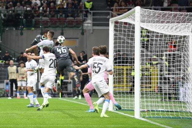 October 22, 2024, Milan, Lombardy, Italy: CHRISTIAN PULISIC of AC MILAN scores his side s first goal in the Matchday 3 of 8 of the UEFA Champions League 2024 2025 between AC MILAN and CLUB BRUGGE at San Siro in Milan, Italy Milan Italy - ZUMAc179 20241022_zep_c179_005 Copyright: xMickaelxChavetx