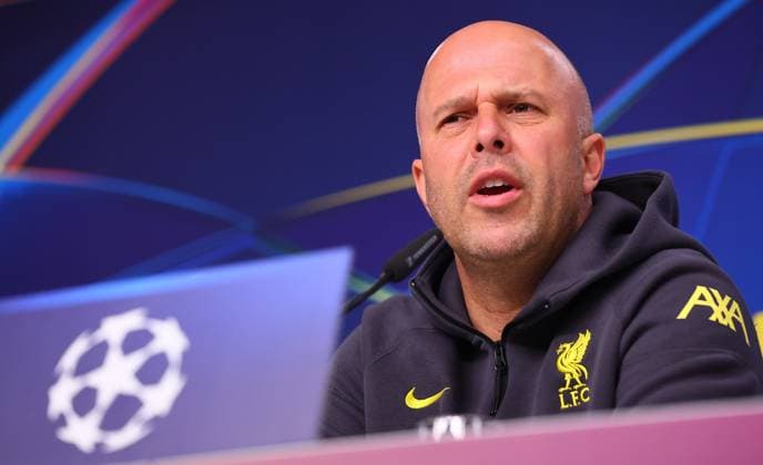 Liverpool FC Press Conference Champions League Leipzig, 22 10 2024, Red Bull Arena, Football, UEFA Champions League, Matchday 1, RB LEIPZIG vs FC LIVERPOOL on 23 10 2024 , Press Conference Liverpool FC , In the picture Coach Manager Arne Slot Liverpool FC , Picture Point