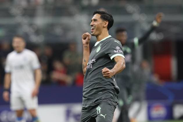 October 22, 2024, Milan, Lombardy, Italy: TIJJANI REIJNDERS of AC MILAN celebrates scoring his side s second goal to make it 2:1 during Matchday 3 of 8 of the UEFA Champions League 2024 2025 between AC MILAN and CLUB BRUGGE at San Siro in Milan, Italy Milan Italy - ZUMAc179 20241022_zep_c179_036 Copyright: xMickaelxChavetx