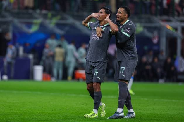 Tijjani Reijnders of AC Milan celebrates with his team mates after scoring a goal during UEFA Champions League 2024 25 League Phase - Matchday3 football match between AC Milan and Club Brugge KV at San Siro Stadium  Copyright: xFabrizioxCarabelli IPAxSportx xix xx IPA_50853632 IPA_Agency_IPA50853632