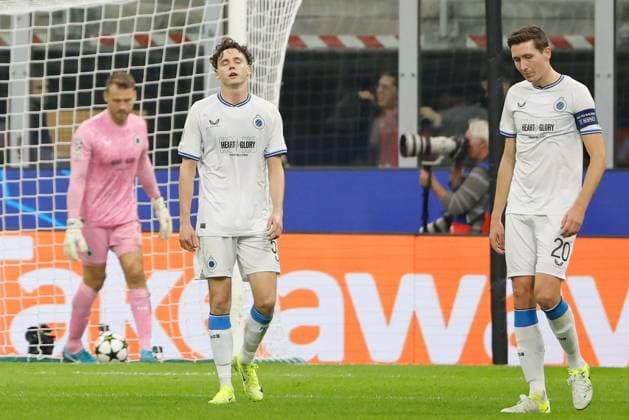 AC Milan v Club Brugge - UEFA Champions League MILAN, ITALY - OCTOBER 22 : De Cuyper Maxim midfielder of Club Brugge and Vanaken Hans midfielder of Club Brugge after the 3-1 goal during matchday 3 of the UEFA Champions League, a league phase match between AC Milan and Club Brugge at the San Siro stadium on October 22, 2024 in Milan, Italy, 22 10 2024 Milan Italy  Copyright: xJanxDexMeuleneirx