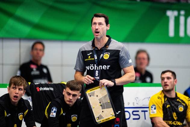 22 10 2024 Handball, 2024 2025, 2 Daikin Bundesliga, Matchday 8, GWD Minden HSC 2000 Coburg Anel Mahmutefendic Coach Coburg