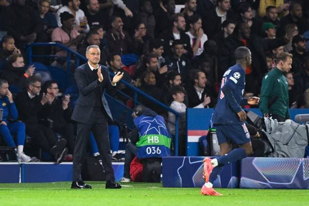 Luis Enrique Martinez ( coach PSG ) during the UEFA Champions League match between Paris Saint Germain and PSV Eindhoven at Parc Des Princes on October 22, 2024 in Paris, France. ( Photo by federico pestellini panoramic ) - FOOTBALL : PSG vs PSV - Ligue des Champions - 22 10 2024 FedericoPestellini Panoramic 
