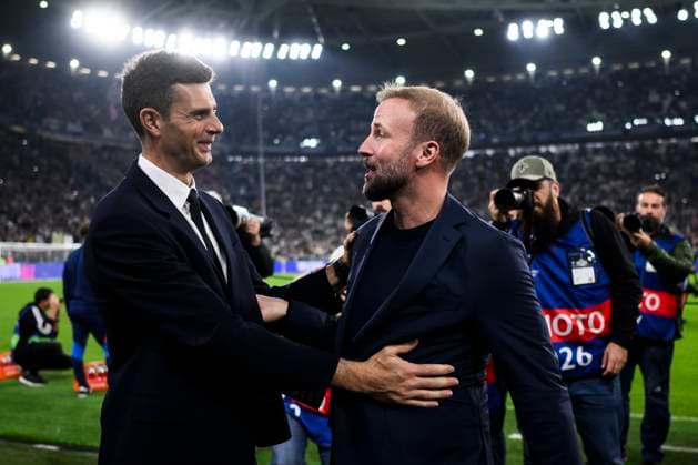 Juventus FC v VfB Stuttgart - UEFA Champions League Thiago Motta, head coach of Juventus FC, hugs Sebastian Hoeness, head coach of VfB Stuttgart, prior to the UEFA Champions League 2024 25 league phase football match between Juventus FC and VfB Stuttgart. Turin Italy Copyright: xNicolòxCampox