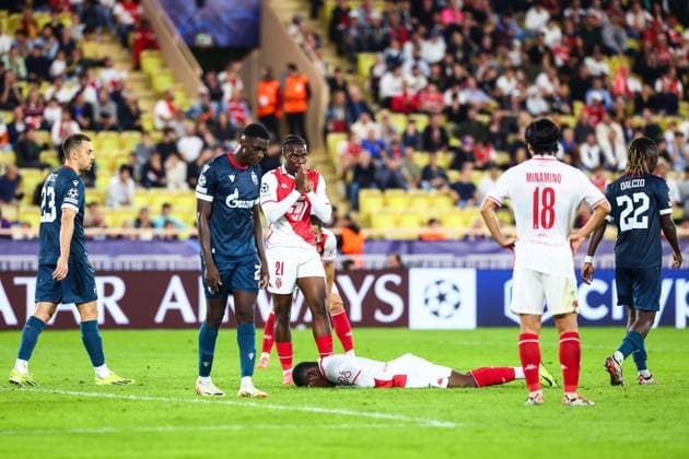 Fußball, CL, AS Monaco - Roter Stern Belgrad 22nd October 2024 - UEFA CHAMPIONS LEAGUE - J3 - SEASON 2024 2025 - AS MONACO vs CRVENA ZVEZDA - STADE LOUIS II The disappointment of ilenikhena (george) during the game when matazo (eliot) misses a goal MONACO MONACO Copyright: xSPORTPIXPRESSx xFREDxPORCUx