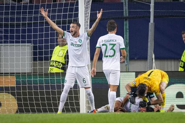 Sport Bilder des Tages SOCCER - UEFA CL, Sturm vs Sporting KLAGENFURT,AUSTRIA,22.OCT.24 - SOCCER - UEFA Champions League, SK Sturm Graz vs Sporting CP. Image shows the disappointment of Zeno Debast and Franco Israel (Sporting Lissabon).  GEPAxpictures xMatthiasxTrinkl