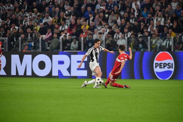 Kenan Yildiz Juventus FC during UEFA Champions League 2024 25 League Phase - football match between Juventus FC and VfB Stoccarda at Allianz Stadium Turin Italy - 22 October 2024 - & xA;ph Giuliano Marchisciano during Juventus FC vs VfB Stuttgart, UEFA Champions League football match in Turin, Italy, October 22 2024  Copyright: xGiulianoxMarchisciano IPAxSportx xx IPA_50856892 IPA_Agency_IPA50856892