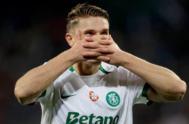 SOCCER - UEFA CL, Sturm vs Sporting KLAGENFURT,AUSTRIA,22.OCT.24 - SOCCER - UEFA Champions League, SK Sturm Graz vs Sporting CP. Image shows the rejoicing of Viktor Gyoekeres (Sporting Lissabon).  GEPAxpictures xHansxOberlaender
