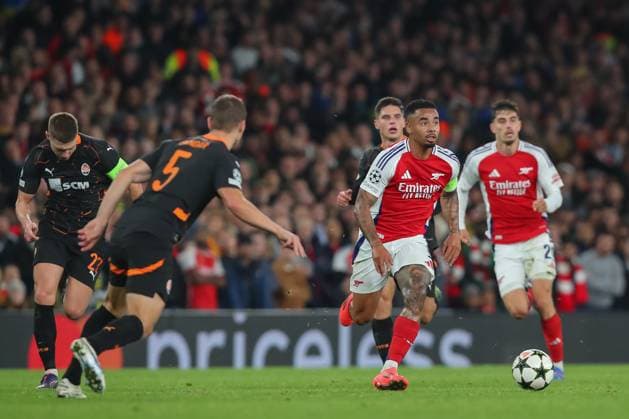 UEFA Champions League, League Stage Arsenal v FC Shakhtar Donetsk Gabriel Jesus of Arsenal breaks forward with the ball during the UEFA Champions League, League Stage Arsenal vs FC Shakhtar Donetsk at Emirates Stadium, London, United Kingdom, 22nd October 2024 (Photo by Izzy Poles News Images) London Emirates Stadium Greater London United Kingdom Copyright: xIzzyxPoles NewsxImagesx