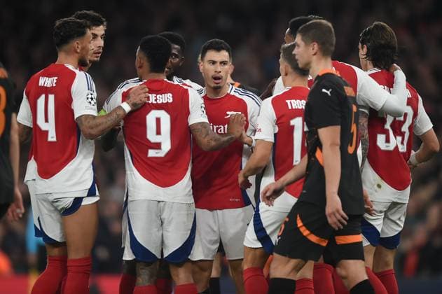 22nd October 2024; Emirates Stadium, London, England; UEFA Champions League Football, Arsenal versus Shakhtar Donetsk; Gabriel Martinelli of Arsenal celebrates after he scored for in 1-0 the 29th minute  ActionPlus12706241 SalvioxCalabrese