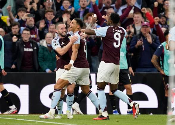 Birmingham, England, 22nd October 2024. Aston Villa?s John McGinn celebrates scoring the first goal direct from a free kick during the UEFA Champions League match at Villa Park, Birmingham. Picture credit should read: Andrew Yates Sportimage EDITORIAL USE ONLY. No use with unauthorised audio, video, data, fixture lists, club league logos or live services. Online in-match use limited to 120 images, no video emulation. No use in betting, games or single club league player publications. SPI-3403-0041