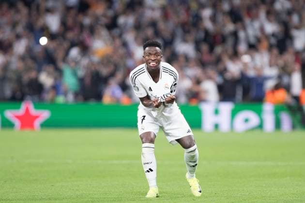 UEFA champions league - Real Madrid vs Borussia Dortmund MADRID, SPAIN - October 22: Vinicius jr of Real Madrid celebrates a goal during the UEFA champions league 2024 25 match between Real Madrid and Borussia Dortmund at Santiago Bernabeu Stadium. (Photo by Guillermo Martinez) Madrid Santiago BernabÃ u Stadium Spain Copyright: xGuillermoxMartinezx