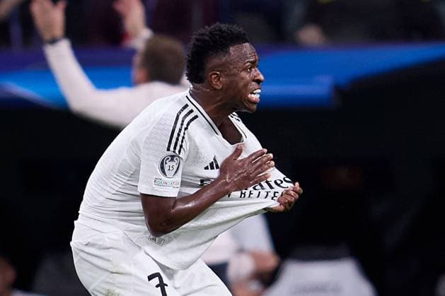 Vinicius Jr of Real Madrid CF celebrates after scoring a goal Real Madrid v Borusssia Dortmund, La Liga, Football, Santiago Bernabeu Stadium, Madrid, Spain - 22 Oct 2024  Copyright: xRubenxAlbarran Shutterstockx 14805565bo