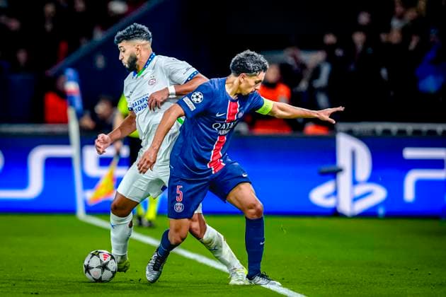 Paris Saint Germain defender Marquinhos, PSV Eindhoven midfielder Ismael saibari, during the match Paris PSV at the Parc des Princes Stadium for the UEFA Champions League League phase Matchday 3 season 2023 2024 in PARIS, France on 22 october 2024 photo by Geert van Erven EYE4images DeFodi Images not used in POL SRB CRO FRA GBR NED ITA USA Defodi 746 196591 Defodi-746 not used in POL SRB CRO FRA GBR NED ITA USA