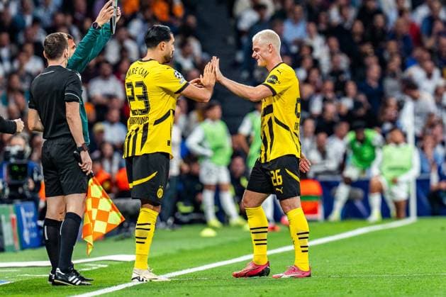 22 10 2024, Real Madrid vs Borussia Dortmund, UEFA Champions League, Matchday 3 Julian Ryerson Borussia Dortmund, 26 is substituted for Emre Can Borussia Dortmund, 23 and is unhappy, unhappy Copyright: xBahhoxKarax